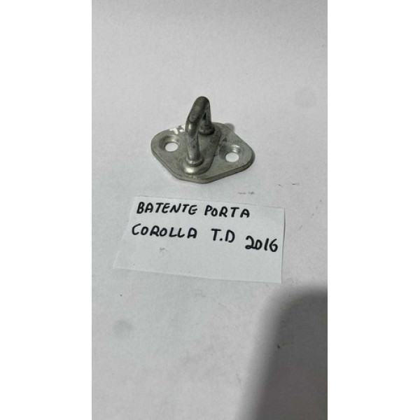 Batente Da Porta Traseira Direita Toyota Corolla 2015 2016 