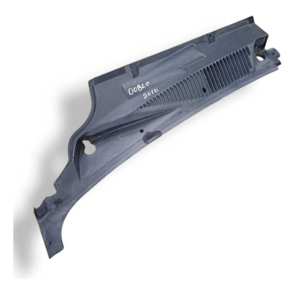 Grade Churrasqueira Esquerda Parabrisa Fiat Doblò 1001653900