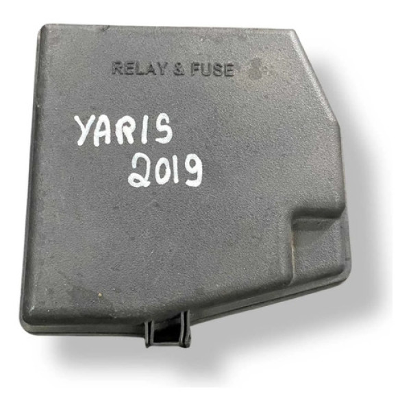 Tampa Caixa Fusíveis Toyota Yaris 2018 2019 2020 826620d610