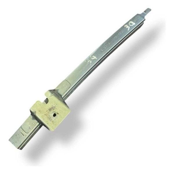 Canaleta Guia Vidro Dianteiro Esquerdo Logan 2008 212878 Prateado