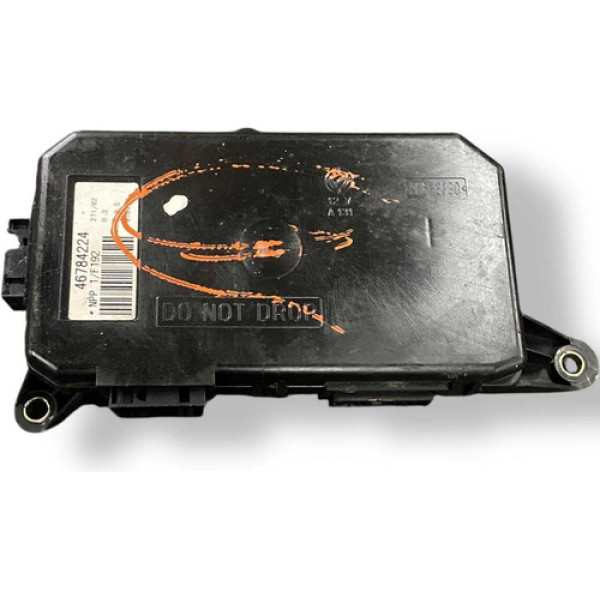 Modulo Vidro Dianteiro Direito Fiat Stilo 2003 2004 46784224