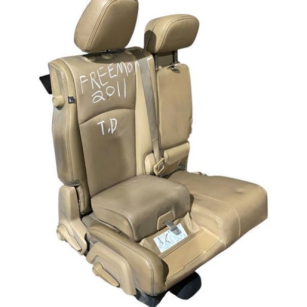 Banco Traseiro Direito Fiat Freemont 7 Lugares  2011 2012 1