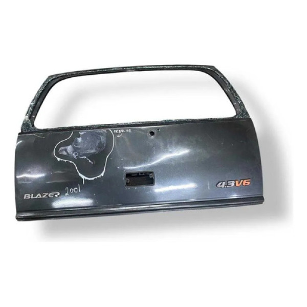 Tampa Traseira Porta Malas Gm Blazer 1996 A 2001 Detalhe  Preto