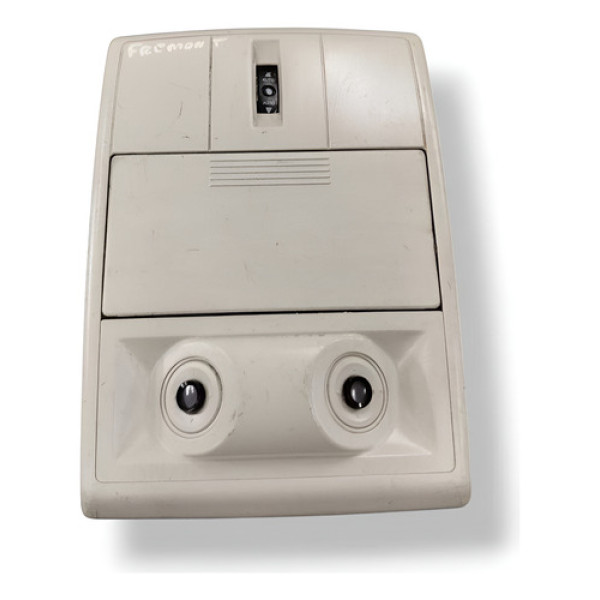 Luz Cortesia De Teto Fiat Freemont 2012 2013 2014 100013251