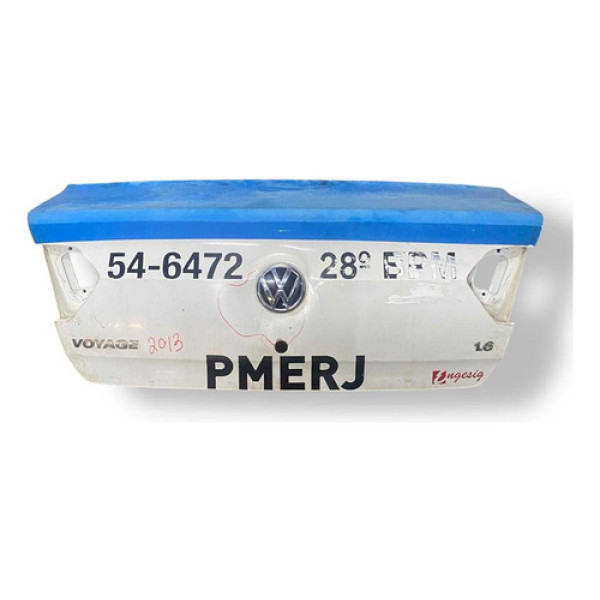 Tampa Traseira Sem Fechadura Volkswagen Voyage 2013 Detalhe