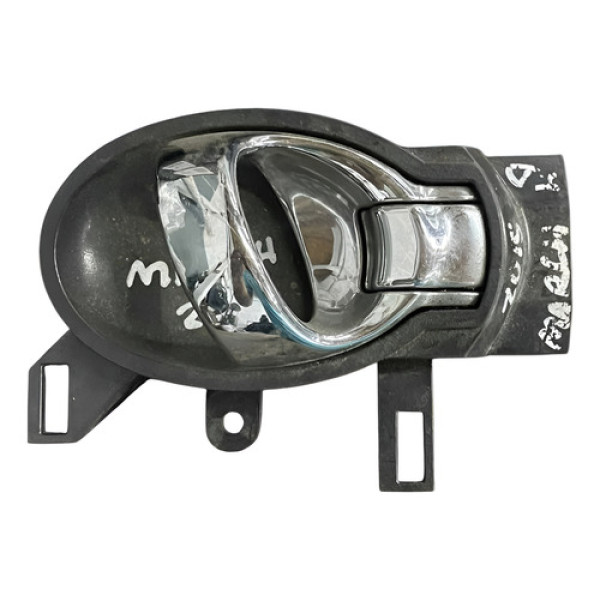 Maçaneta Interna Traseira Direita Nissan March 2012/2019  Dianteira