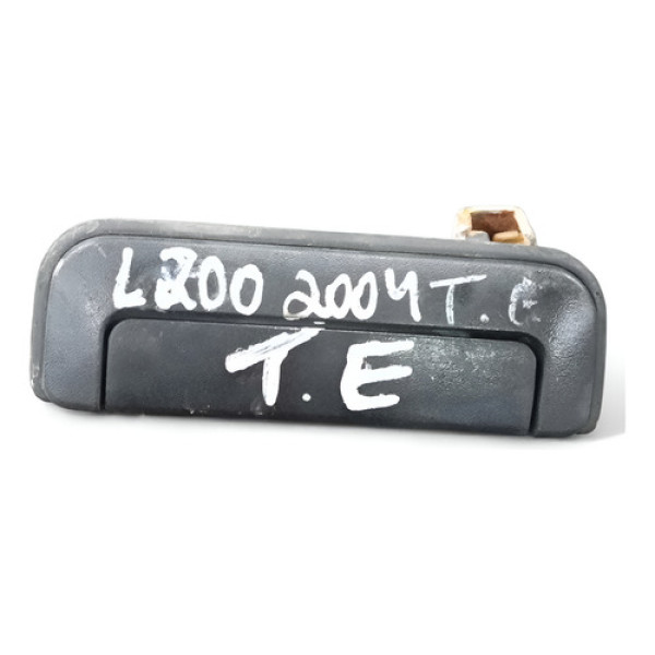 Maçaneta Externa Porta Tras Esquerda Mitsubishi L200 2004 Preto Traseira