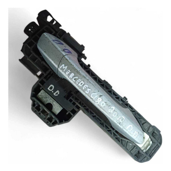 Maçaneta Externa Dianteira Direita Mercedes C180 2012
