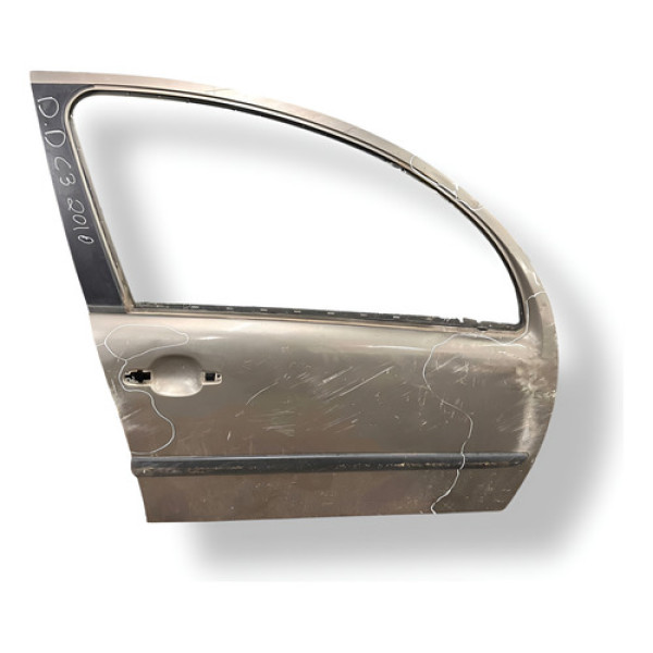 Porta Dianteira Direita Citroën C3 1.4 2011 2012 Detalhe Dianteira Direita Prateado