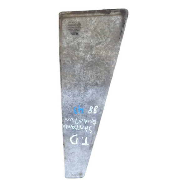 Vidro Fixo Traseiro Esquerdo Santana Quantum 1988