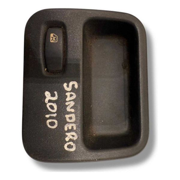 Moldura Trava Vidro Renault Sandero 2007/2012 8200006510