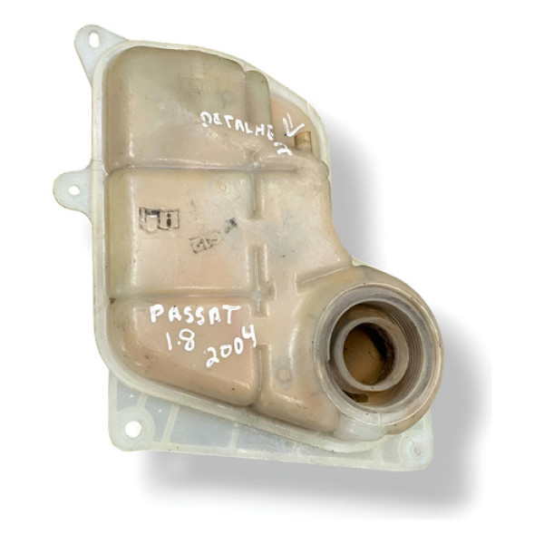 Reservatório Água Volkswagen Passat 2002 A 2004 - 8d0121403l