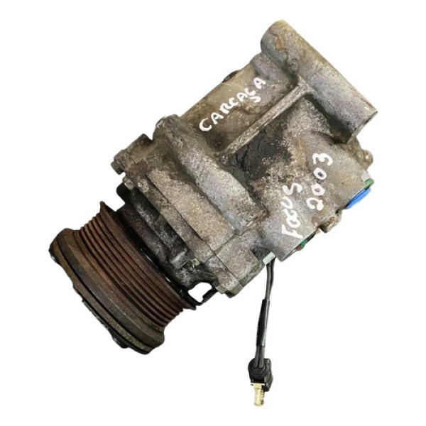 Carcaça Compressor Ar Condicionado  1.8 Ford Focus 2002 2003