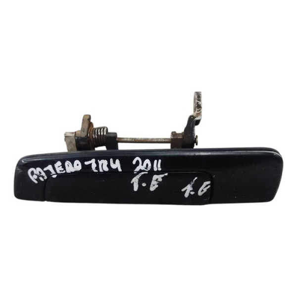 Maçaneta Externa Porta Tras Esquerda Mitsubishi Pajero Tr4  Preto Traseira