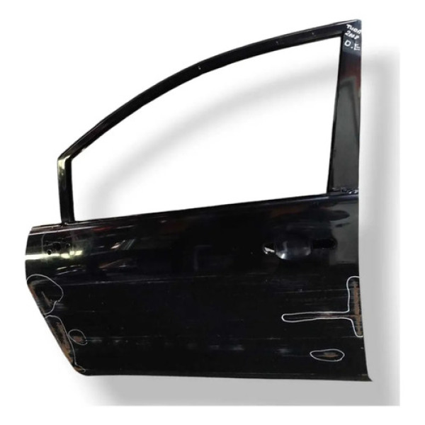 Porta Dianteira Esquerda Nissan Tiida 1.8s 2008/12 Detalhes Dianteira Esquerda Preto