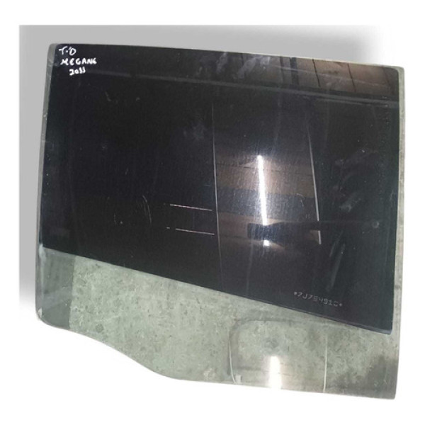 Vidro Traseira Direito Renault  Megane 2.0 2010 A 2013