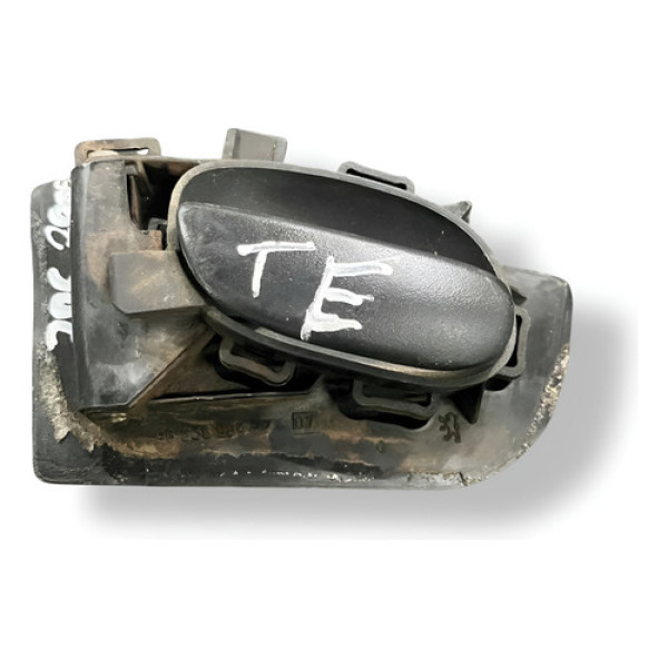 Maçaneta Interna Tras Esquerda Peugeot 206 2005 9623698477 Prateado Traseira