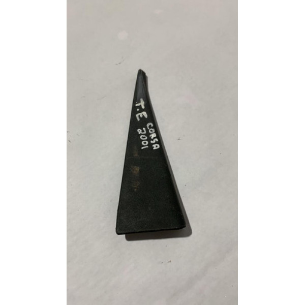 Acabamento Vidro Porta Traseira Esquerda Corsa 2001 90431341