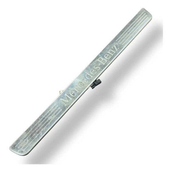 Soleira Dianteira Esquerda Mercedes Gla250 2018 A2466805300 Água