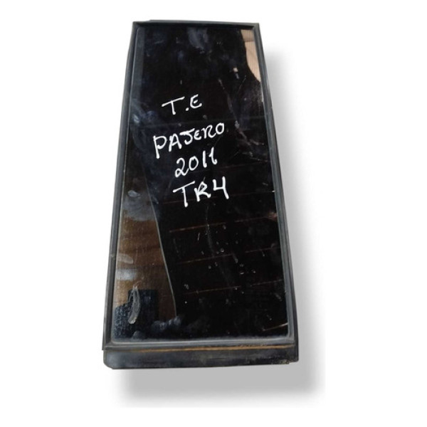 Vidro Fixo Traseiro Esquerdo Mitsubishi Pajero Tr4 2011 2012