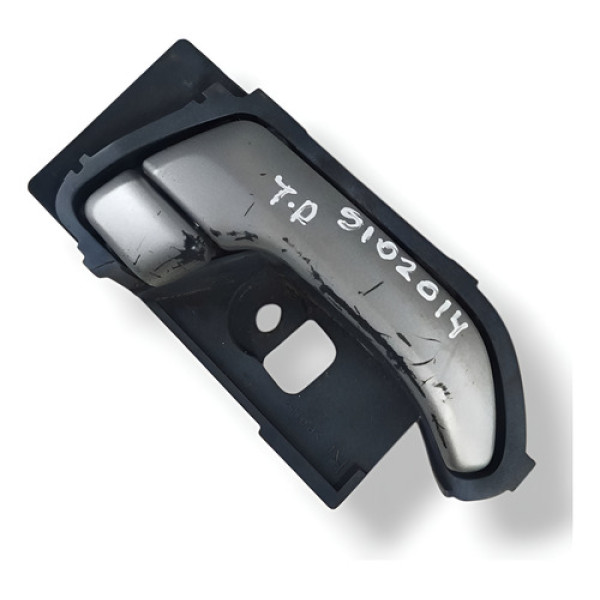 Maçaneta Interna Traseira Direito Chevrolet S10 2.4 2014 Traseira