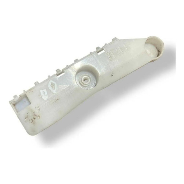 Guia Parachoque Dianteiro Direito Nissan Versa 2019 2300038