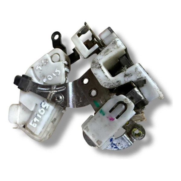 Fechadura Porta Tras/esquerda Toyota Etios Cross 2013/14/15