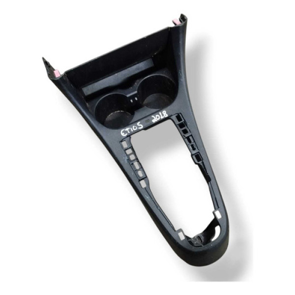 Console Central Toyota Etios Sedán 2018 2019  588010d060