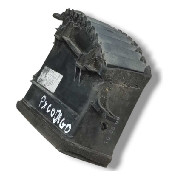 Difusor De Ar Direito Nissan Frontier Se 2.5 2010 68750eb700