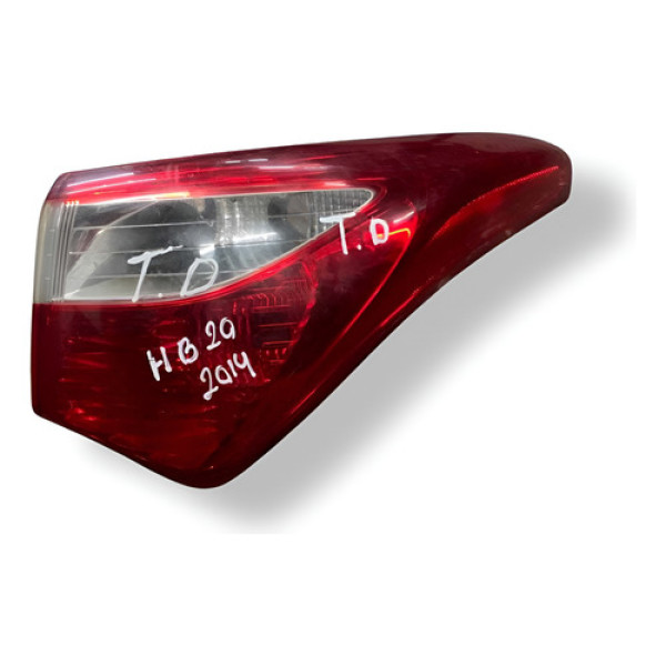 Lanterna Direita Hyundai Hb20 2014 2015 924021s000 Detalhe Direito/passageiro Água