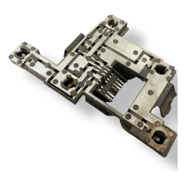 Circuito Lanterna Traseira Direita Volkswagen Passat 2004/05 Direito/passageiro Preto