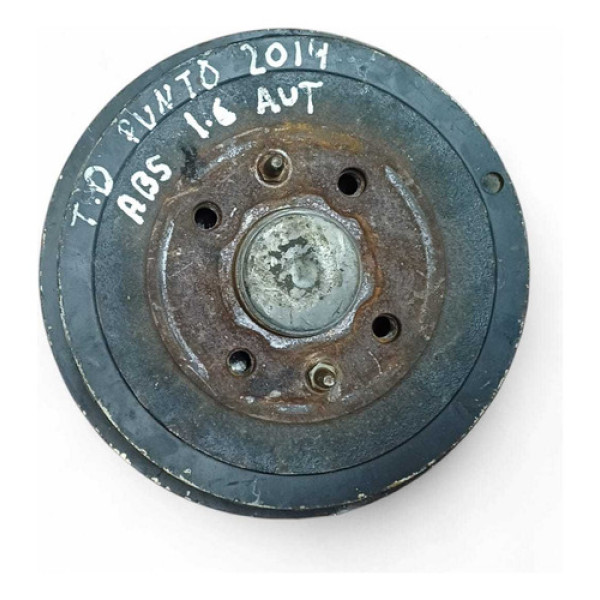   Montante Cubo De Roda Traseiro Direito Fiat Punto 1.6 2014