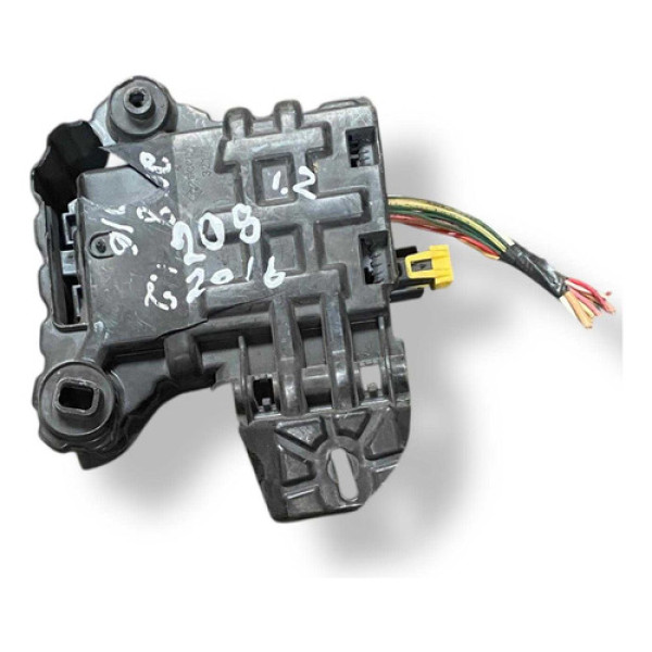 Caixa De Fusivel Peugeot 208 1.2 - 2016 A 2021 - 9804848480