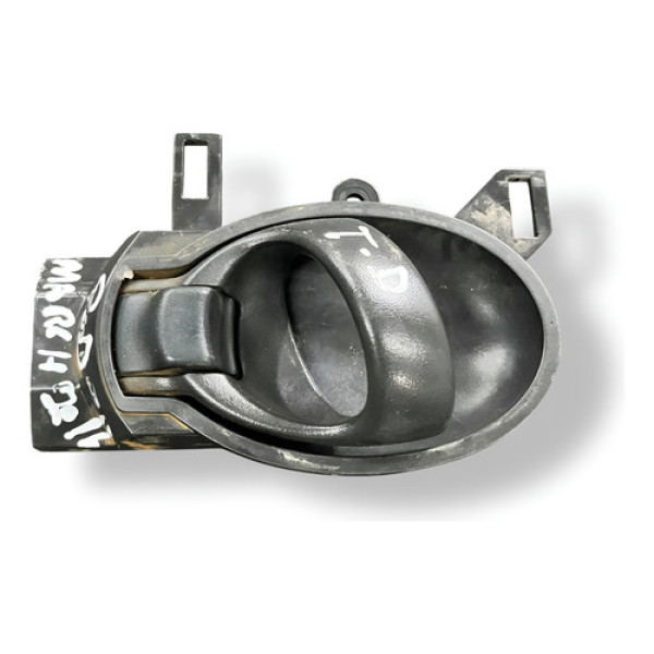 Maçaneta Interna Traseira Direita Nissan March  2015 2016 - Preto - Dianteira