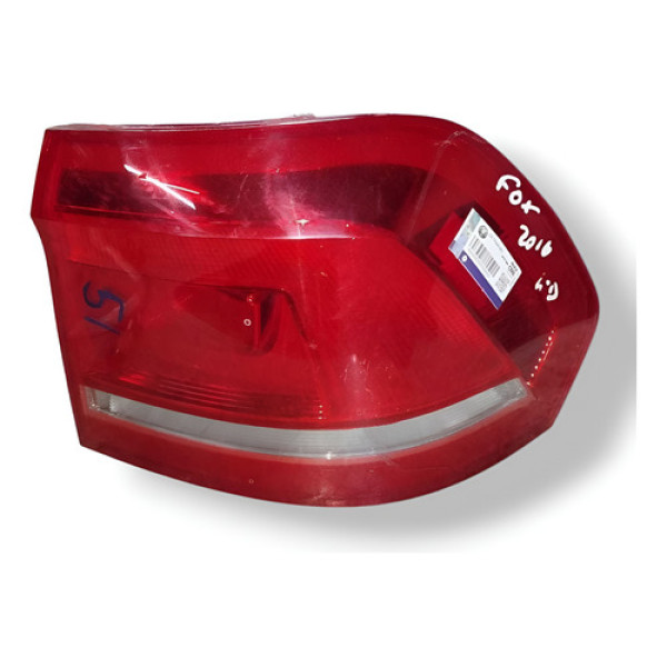Lanterna Traseira Direita Volkswagem Fox 2016 5z0945096b Direito/passageiro Vermelho