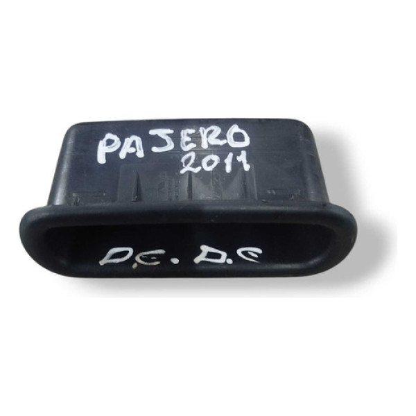 Puxador Porta Dianteira Esquerda Mitsubishi Pajero Tr4 2011  Preto
