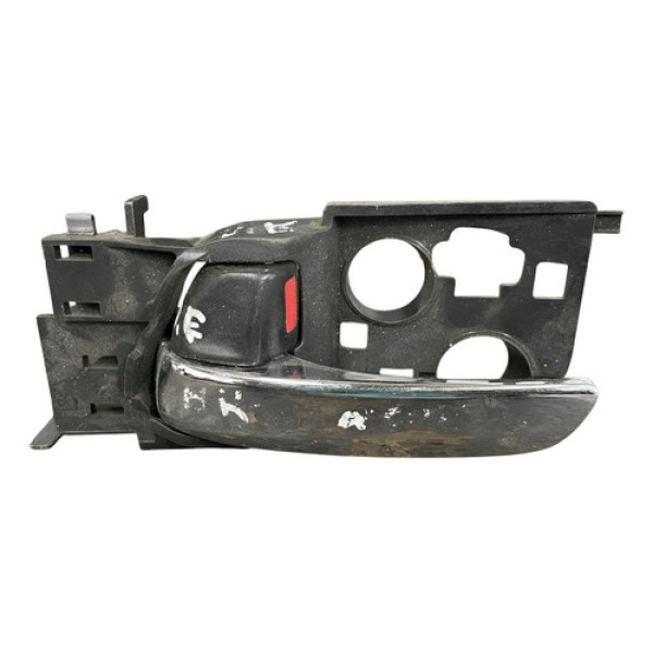 Maçaneta Interna Dianteira Esquerda Honda Hrv 2012/2019 Dianteira