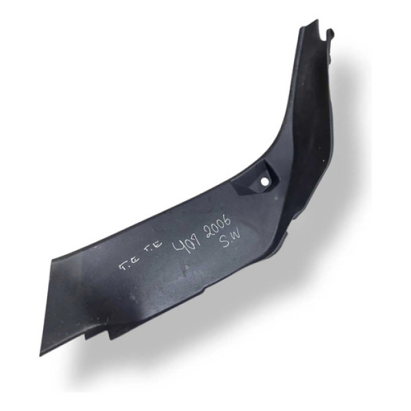 Acabamento Coluna Tras Esquer Peugeot 407 Sw 2006 9645426877