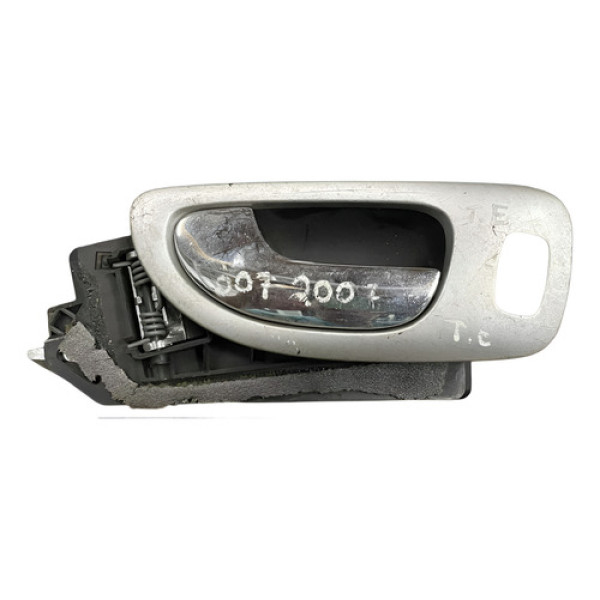 Maçaneta Interna Traseira Esquerda Peugeot 207 2007 Traseira