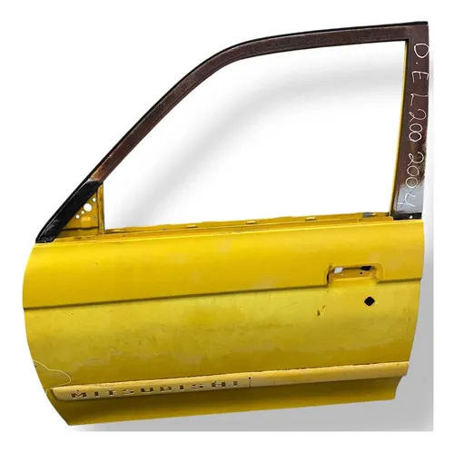 Porta Dianteira Esquerda Mitsubishi L200 2004 2005 Detalhe Dianteira Esquerdo Amarelo