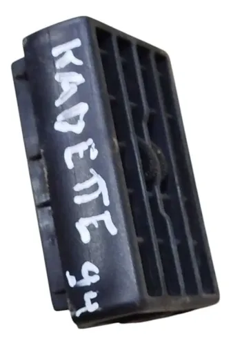 Difusor Ar Dianteiro Esquerdo Chevrolet Kadett 1994 90221789